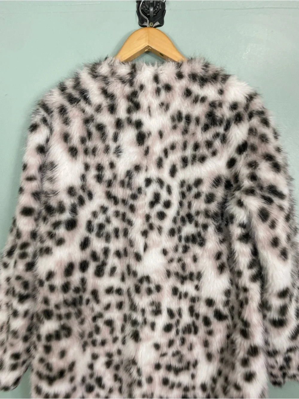 Unreal Fur flaw bottom